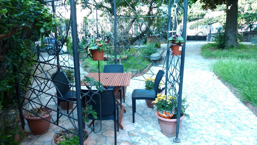 Un Giardino A Due Passi Dal Mare Appartement